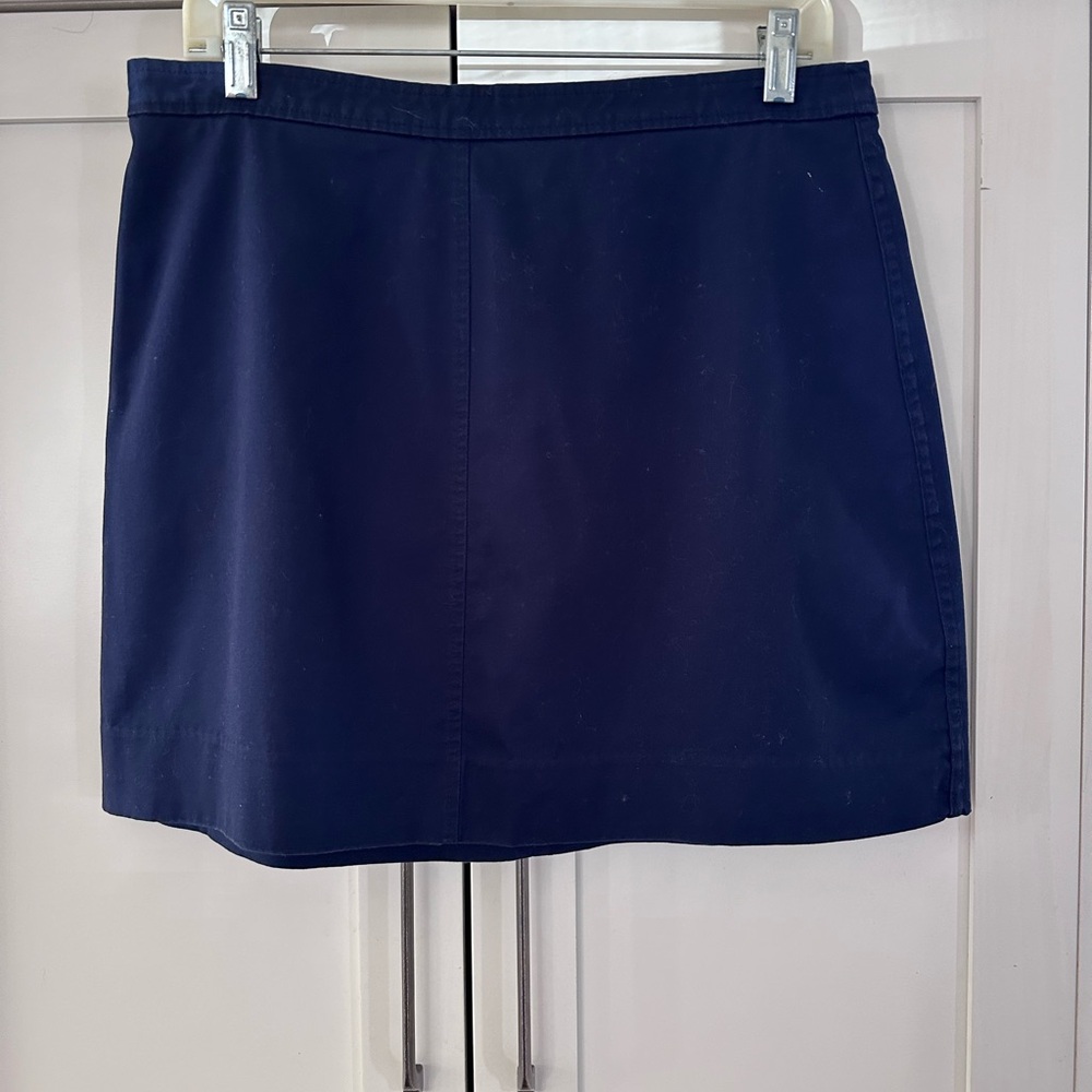 J. CREW CLASSIC NAVY BLUE MINI SKIRT. SIZE 10